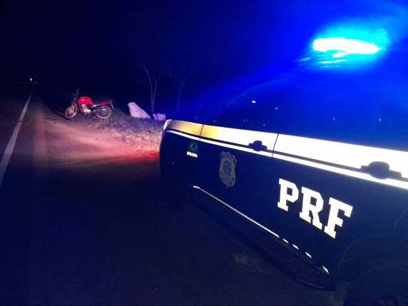 O caso envolveu uma motocicleta Honda CG 125 Fan e uma caminhonete Fiat Strada, ambos veículos emplacados no município