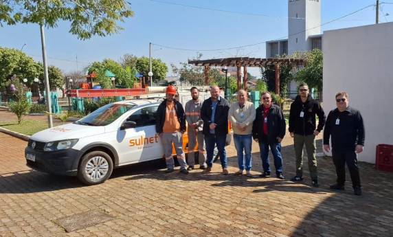 A iniciativa busca ampliar as possibilidades de conectividade e facilitar o acesso à informação e comunicação para todos os moradores.