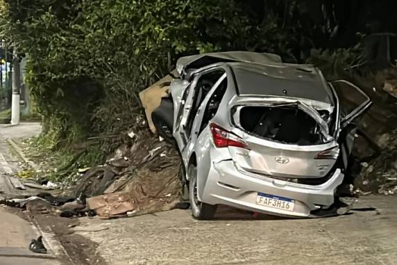 Colisão e atropelamento ocorreram no mesmo trecho da rodovia entre a noite de domingo (17) e a madrugada desta segunda-feira (18)