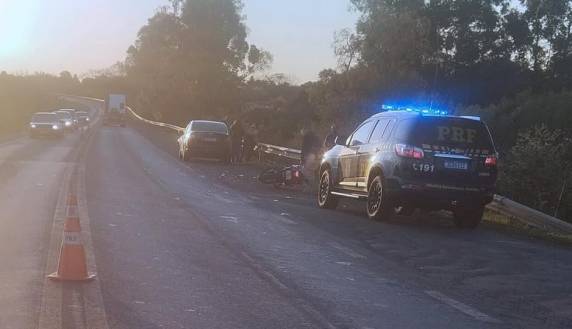 Os condutores realizaram teste do etilômetro, que apontou resultado negativo para ingestão de álcool.