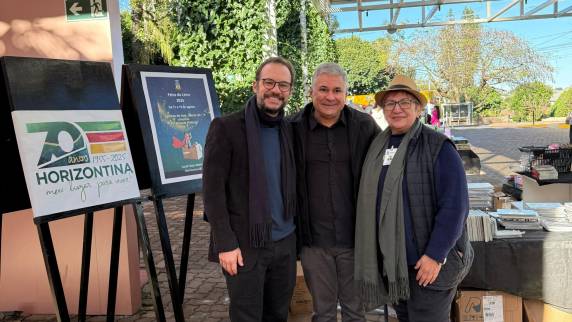 Evento celebra os 70 anos do município e reforça o lema ''Leitores de hoje, líderes do amanhã''
