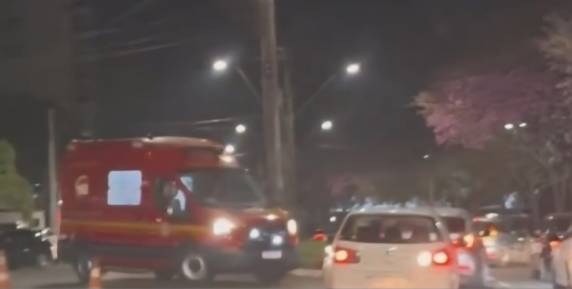 ''Jovem de 26 anos foi socorrido pelos Bombeiros e encaminhado à UPA após atropelamento em Santa Rosa''