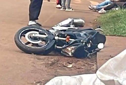 Colisão ocorreu na tarde desta segunda-feira no bairro Floresta