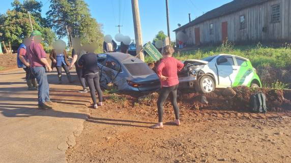 Colisão entre veículos ocorreu na localidade de Esquina Gaúcha, no interior do município