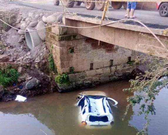 Bruno Frohlich voltava de uma partida de futebol quando o veículo caiu em um arroio; comunidade lamenta a perda