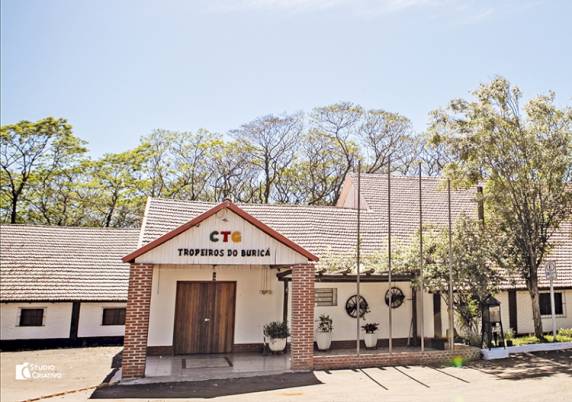 Atividades culturais, artísticas e gastronômicas acontecem de 7 a 23 de setembro, envolvendo escolas, comunidade e apresentações tradicionais