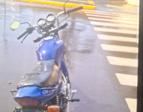 Colisão ocorreu no final da tarde desta segunda-feira na rótula próxima ao Sicredi