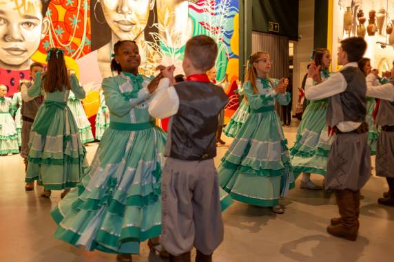 De 11 a 14 de setembro, o Complexo MEA promove noites de celebração da identidade gaúcha, oficinas criativas e shows intimistas com artistas de destaque.
