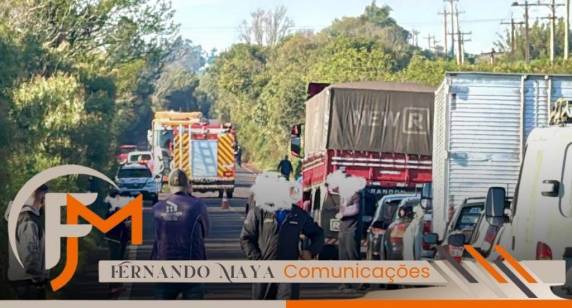 Veículo que era rebocado saiu da pista e capotou após abalroar caminhonete