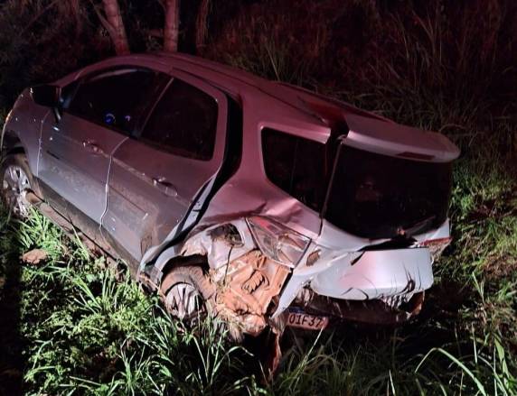 Acidente ocorreu na noite deste sábado (13) na RS-344, próximo ao trevo de acesso ao município