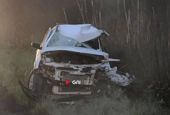 Acidente no amanhecer desta terça bloqueia totalmente a rodovia; Polícia Rodoviária Estadual atende a ocorrência