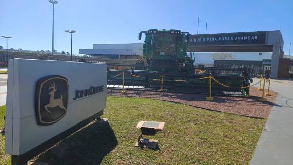 Sindicato dos Metalúrgicos diz que após diálogo com a companhia, conseguiu reduzir o impacto de 200 para 150 no número de desligados.