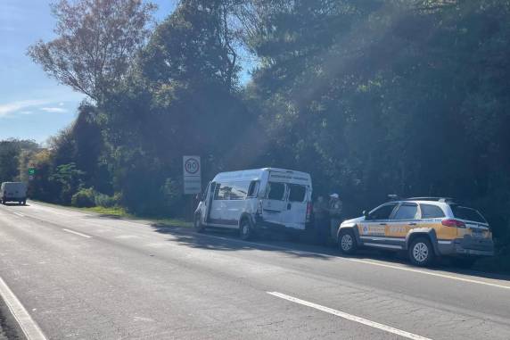 Os feridos estavam no veículo de transporte da secretaria da Saúde de Veranópolis