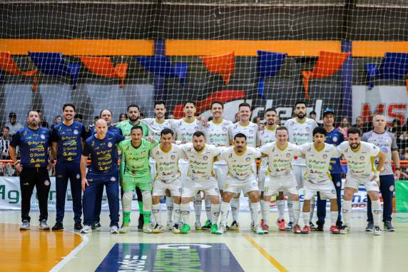 Pentacolor aplica 9 a 1 no União Nonoai e enfrentará o CMD Catuípe na próxima fase