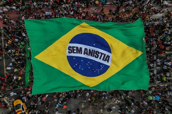 Ao menos 33 cidades brasileiras têm protestos marcados para este domingo