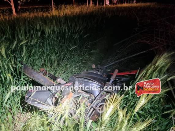 Motociclistas foram socorridos em estado grave após colisão com automóvel na RS-342