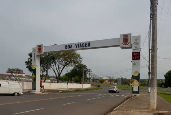 Revitalização do pórtico de entrada de Santa Rosa reforça a parceria da Fenasoja com a comunidade e valoriza a recepção a visitantes, moradores e investidores.