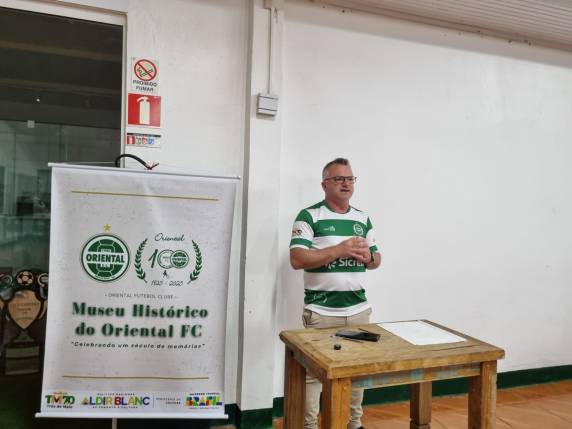 Espaço preserva troféus, fotos e memórias dos 100 anos de história do clube três-maiense