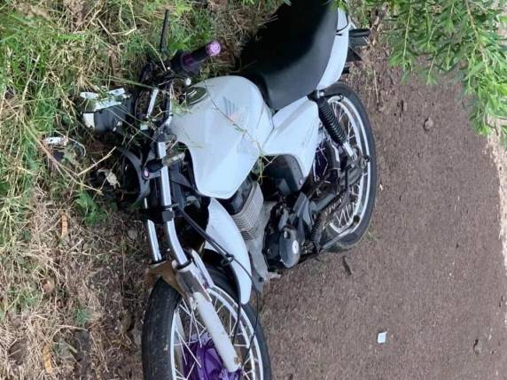 Colisão entre moto e carro ocorreu na tarde desta quarta-feira, entre Palmitinho e Pinheirinho do Vale