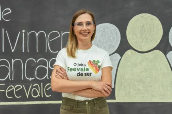 Bárbara Gisele Koch, de 45 anos, era professora no curso de Moda da Feevale. Causa do acidente é investigada pela Polícia Civil