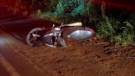 Acidente ocorreu na noite desta segunda-feira (13), próximo ao Pesque e Pague