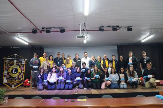 Iniciativa do Lions Clube de Três de Maio, com apoio do Sicredi e óticas parceiras, beneficiou 30 alunos com correção visual gratuita.