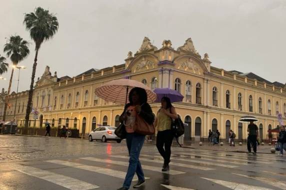 Rajadas de vento se intensificam na faixa litorânea e podem provocar a movimentação das dunas de areia