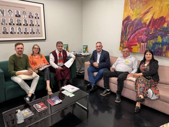 Emenda do deputado federal Pompeo de Mattos garante investimento de R$ 297 mil e reforça serviços destinados aos produtores de leite