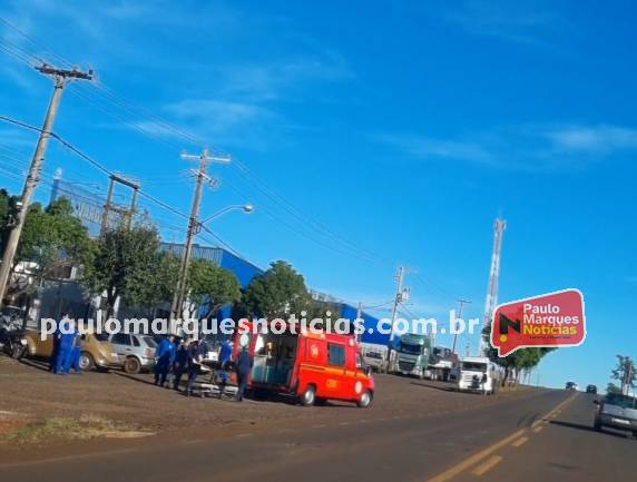 Motociclista de 25 anos sofreu fratura no tornozelo e foi encaminhada ao hospital