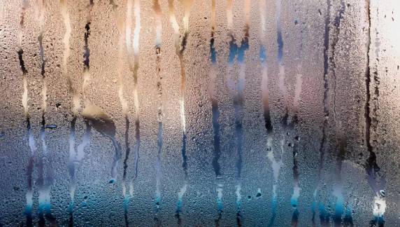 Após sábado de sol, mudança no tempo deve provocar chuva intensa, e rajadas de vento