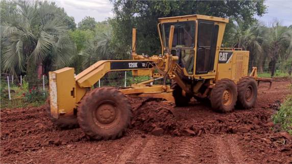 As entregas reforçam o compromisso do Governo Municipal em apoiar empreendedores, valorizar os espaços de lazer e garantir mobilidade