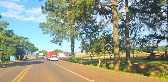 Vítima pilotava motocicleta e foi encaminhada ao Hospital São Vicente de Paulo