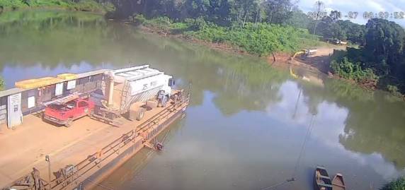 Balseiro morre após ser atingido por caminhão que teria disparado na estrada de acesso à Balsa Santa Bárbara, em Rodeio Bonito.