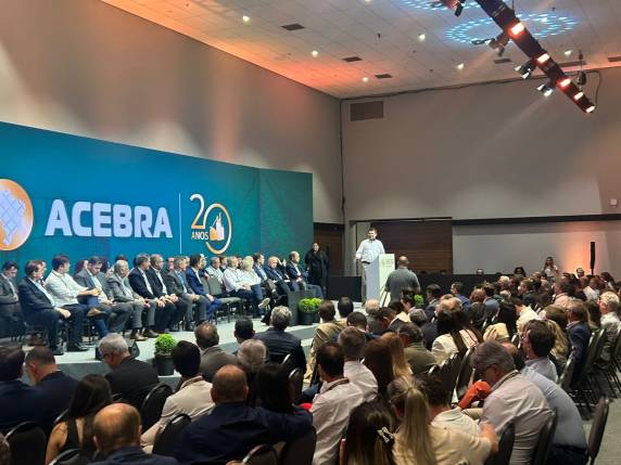 Evento reforça conexões nacionais e internacionais e projeta o primeiro Soy Summit como espaço estratégico para debates sobre o futuro da cadeia da soja.