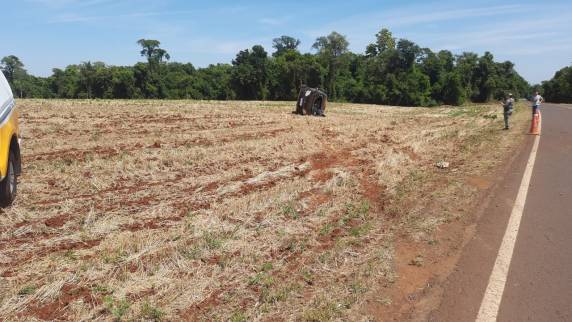Acidente ocorreu na manhã deste sábado, na saída de Santo Cristo para Alecrim