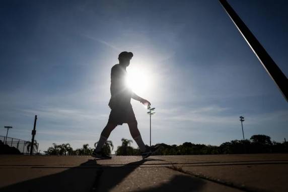 Porto Alegre é um dos locais com previsão de índices elevados. Tendência é que o calor continue durante o fim de semana