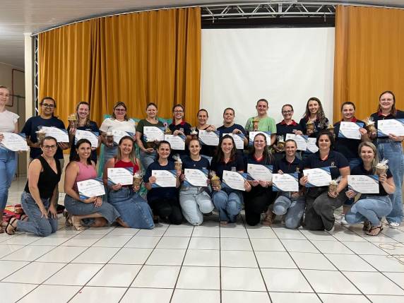 Evento reúne gestores e educadores da rede municipal e estadual para compartilhar experiências e fortalecer ações vinculadas ao CNCA, LEEI e Programa Alfabetiza Tchê.