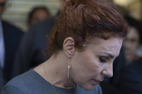 Parlamentar entregou carta com a decisão, segundo a assessoria da Câmara