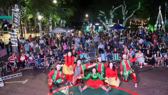 Atração natalina levou diversão e encantamento para crianças e famílias