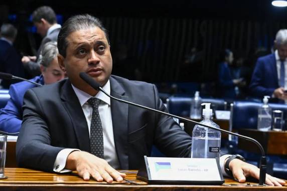 São cumpridos 52 mandados de busca e apreensão e 16 de prisão preventiva em sete Estados e no DF