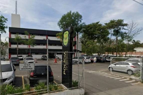 Caso ocorreu no dia 29 de novembro. Tainara Souza Santos tinha 31 anos. Ela foi submetida a três cirurgias desde então