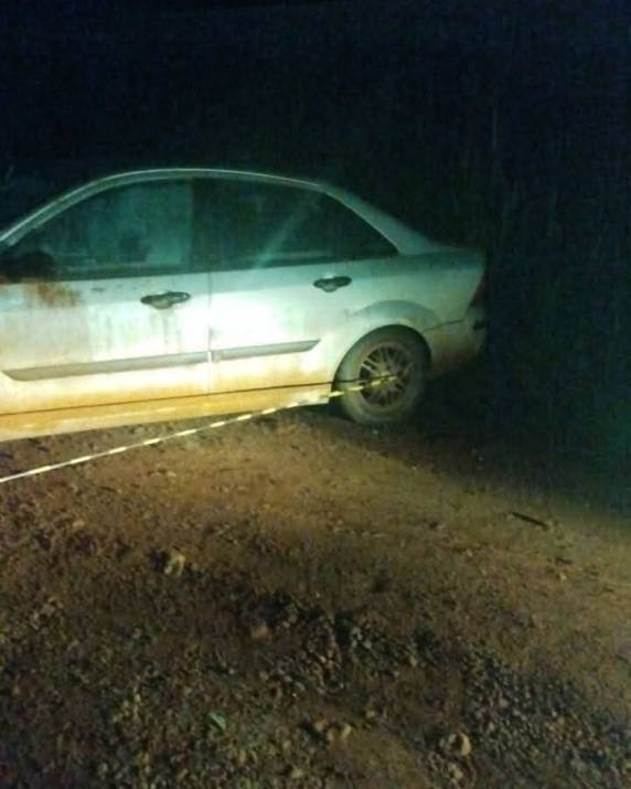 Veículo saiu da pista, colidiu contra um barranco e capotou; motorista foi ejetado e morreu no local