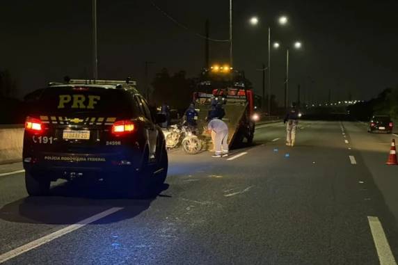 Trecho ficou cerca de três horas bloqueado para o trabalho da perícia