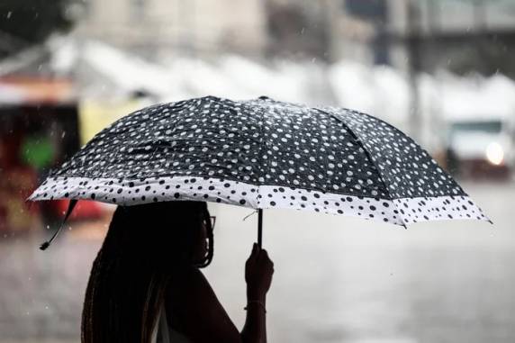 Após a atuação de uma frente fria sobre o Rio Grande do Sul nos últimos dias, um novo sistema avança pelo Estado no domingo (18) e mantém o cenário de instabilidade