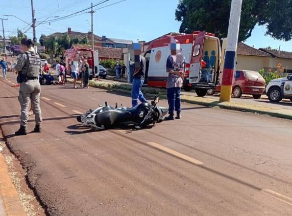 Colisão ocorreu na manhã deste sábado (24), no cruzamento da Avenida Getúlio Vargas com a Rua Sete de Setembro