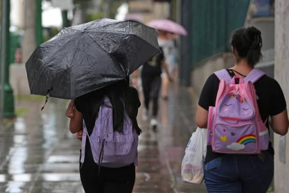 Combinação entre calor, umidade e áreas de baixa pressão aumenta chance de temporais pelo território gaúcho