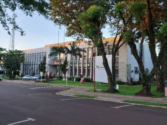 Durante o período de jornada ininterrupta, adotado de forma temporária, o Governo buscou promover a economia de recursos públicos