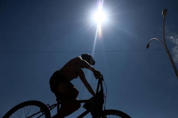 Umidade relativa do ar fica abaixo dos 30% no período da tarde em áreas do Oeste e da Campanha