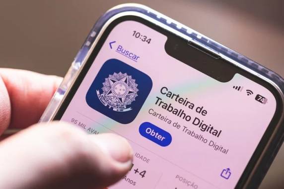 Benefício no valor de até um salário-mínimo é concedido anualmente a trabalhadores e servidores que atendem aos requisitos do programa.
