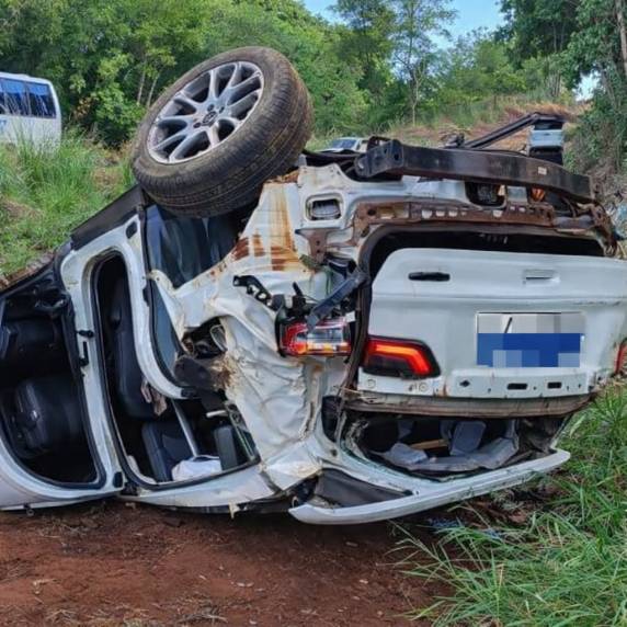 Colisão ocorreu na tarde deste sábado entre Ijuí e Catuípe; um veículo capotou
